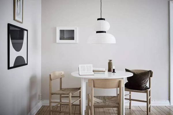 樸實無華， 原木色彩